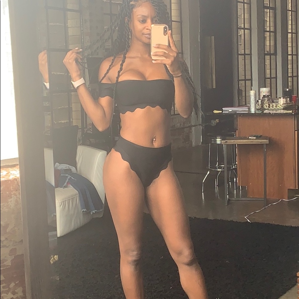 Pretty Little Thing swimsuit